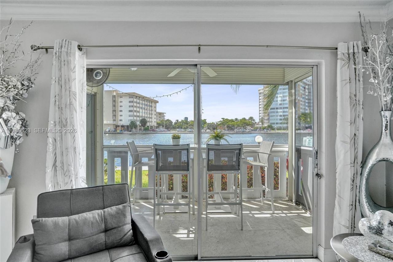 1889 S Ocean Dr , Unit 114, Hallandale Beach, FL 33009 Photo