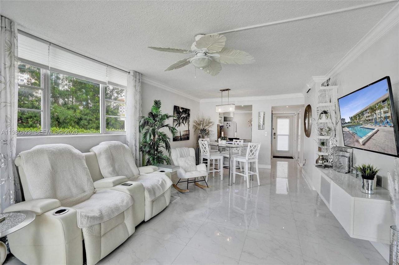 1889 S Ocean Dr , Unit 114, Hallandale Beach, FL 33009 Photo