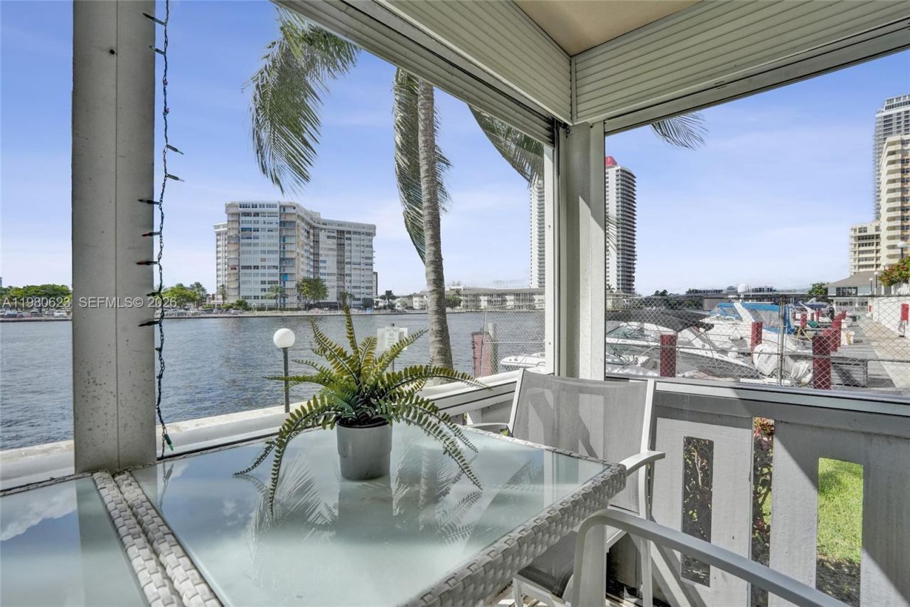 1889 S Ocean Dr , Unit 114, Hallandale Beach, FL 33009 Photo