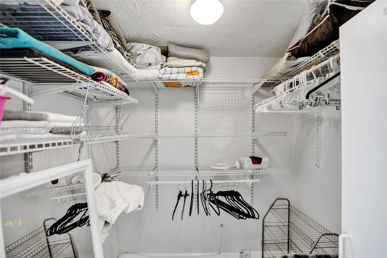 1889 S Ocean Dr , Unit 114, Hallandale Beach, FL 33009 Photo