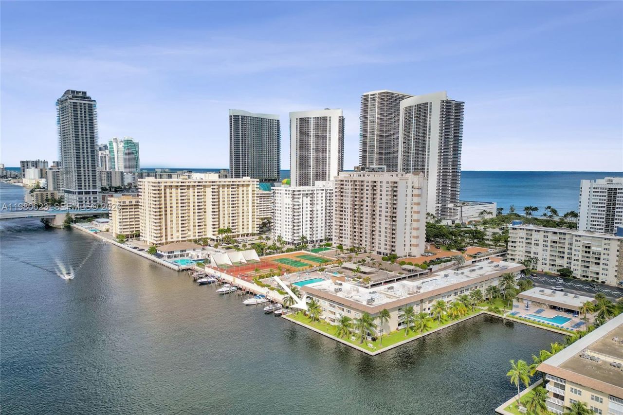 1889 S Ocean Dr , Unit 114, Hallandale Beach, FL 33009 Photo