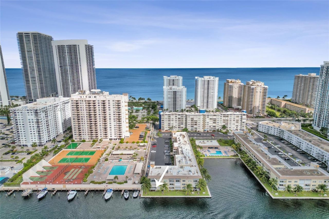 1889 S Ocean Dr , Unit 114, Hallandale Beach, FL 33009 Photo