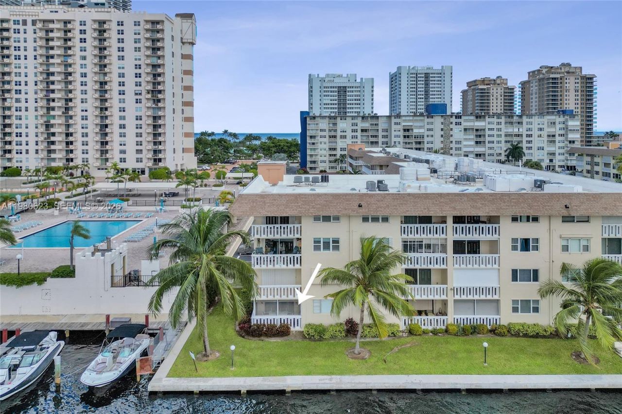 1889 S Ocean Dr , Unit 114, Hallandale Beach, FL 33009 Photo
