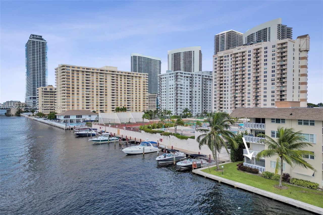 1889 S Ocean Dr , Unit 114, Hallandale Beach, FL 33009 Photo