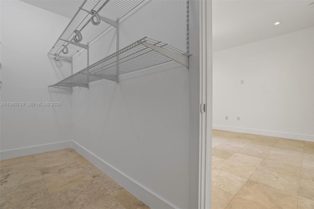 2786 SW 34th Ave , Miami, FL 33133 Photo