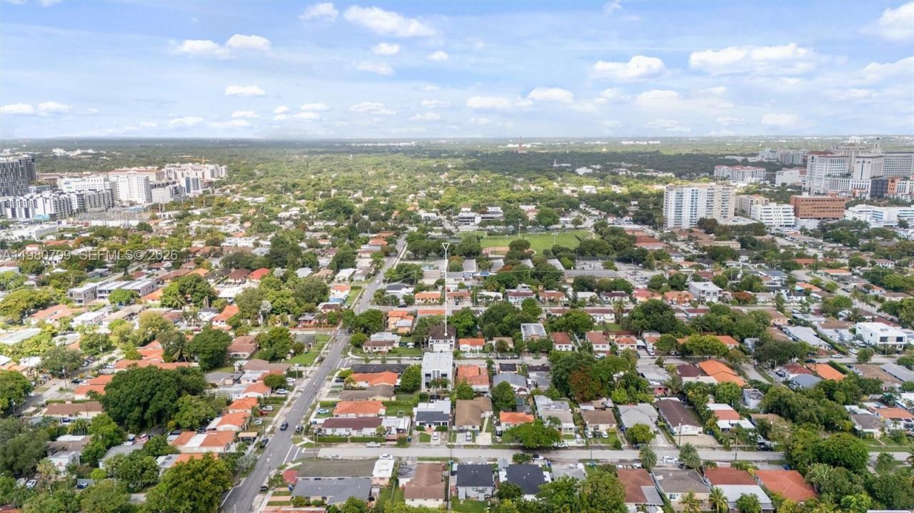 2786 SW 34th Ave , Miami, FL 33133 Photo