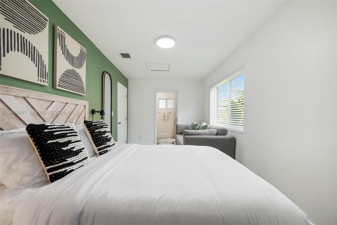 1448 NE 25th Ct , Pompano Beach, FL 33064 Photo