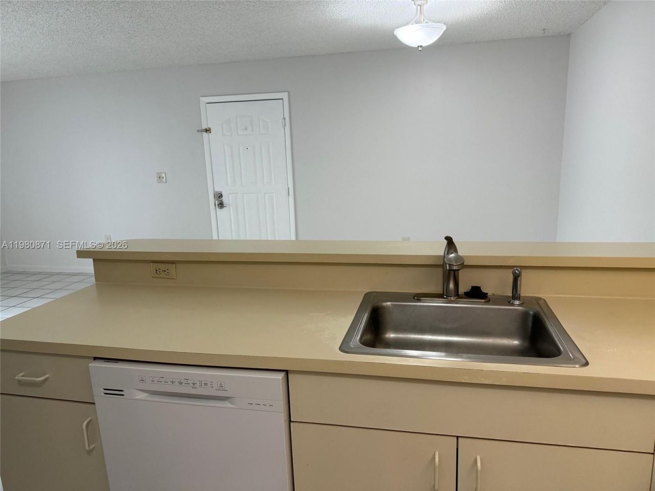 8560 SW 212th St, Unit 306, Cutler Bay, FL 33189 Photo
