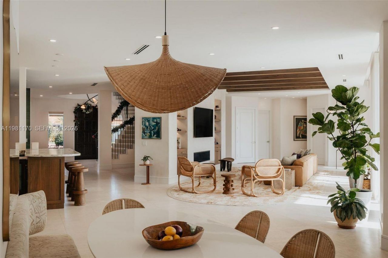 2300 NE 34th Ct, Lighthouse Point, FL 33064 Photo