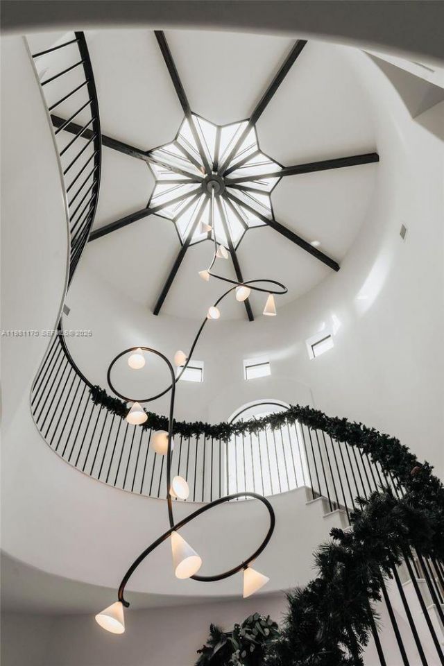 2300 NE 34th Ct, Lighthouse Point, FL 33064 Photo