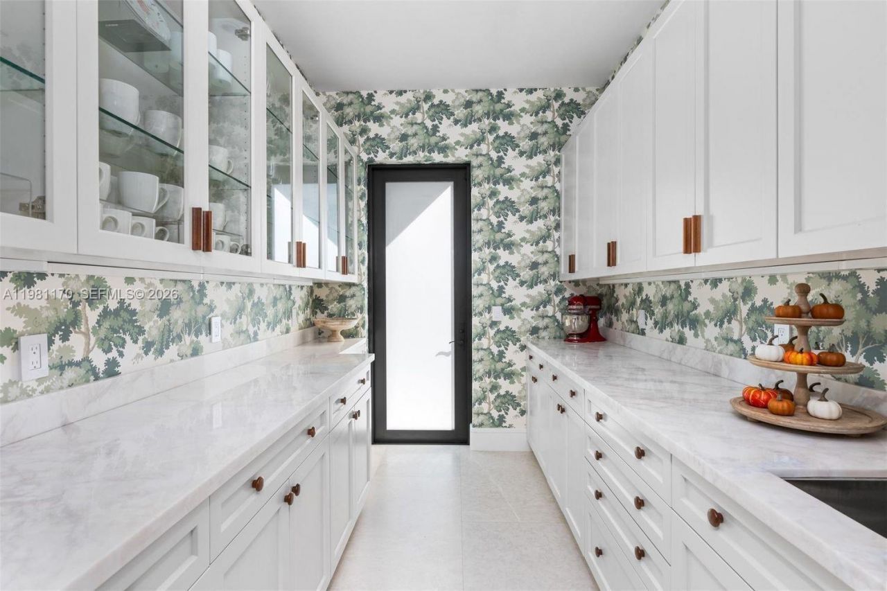 2300 NE 34th Ct, Lighthouse Point, FL 33064 Photo