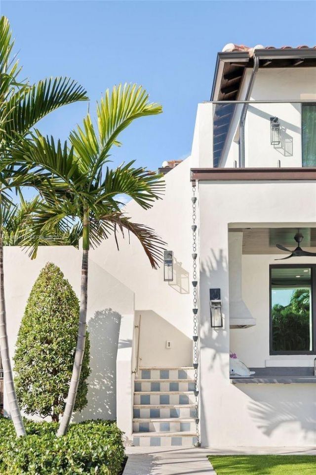 2300 NE 34th Ct, Lighthouse Point, FL 33064 Photo