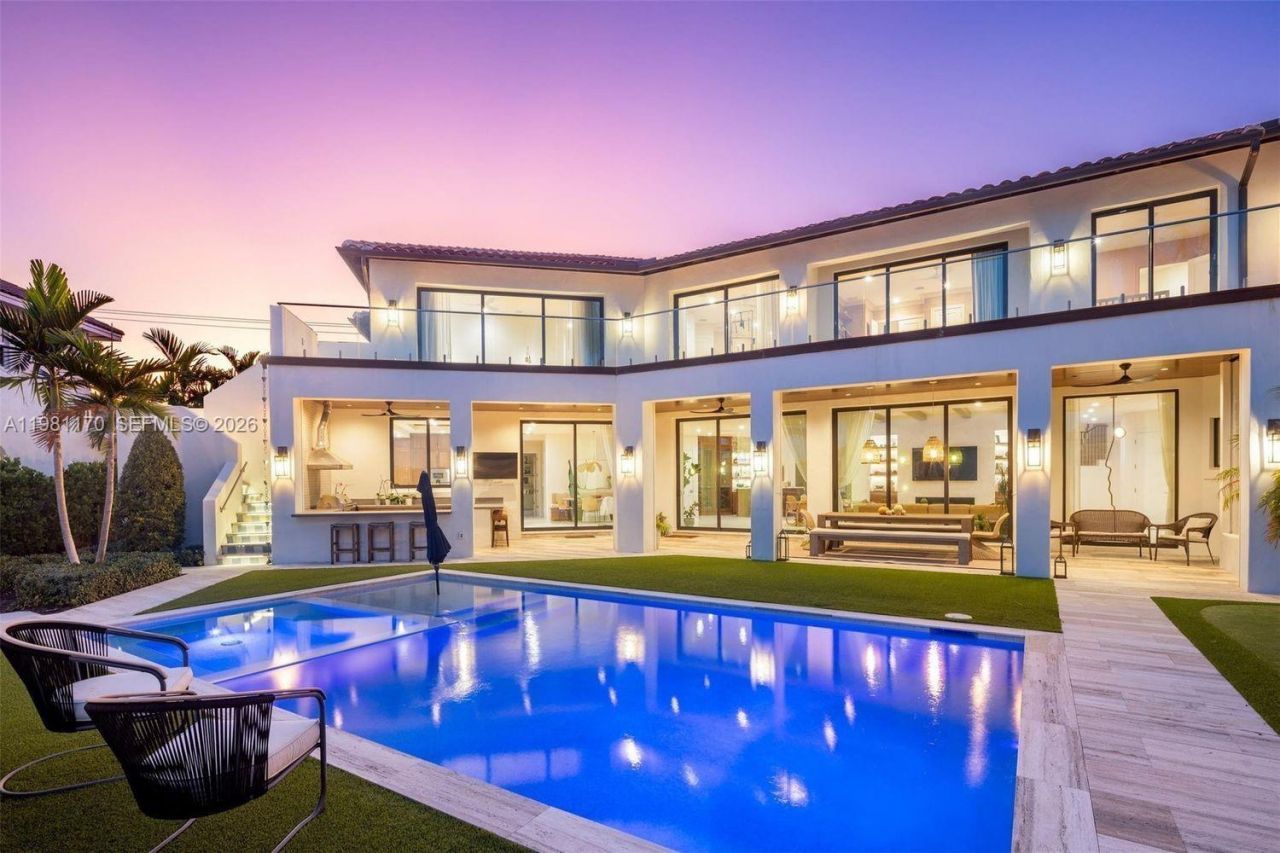 2300 NE 34th Ct, Lighthouse Point, FL 33064 Photo