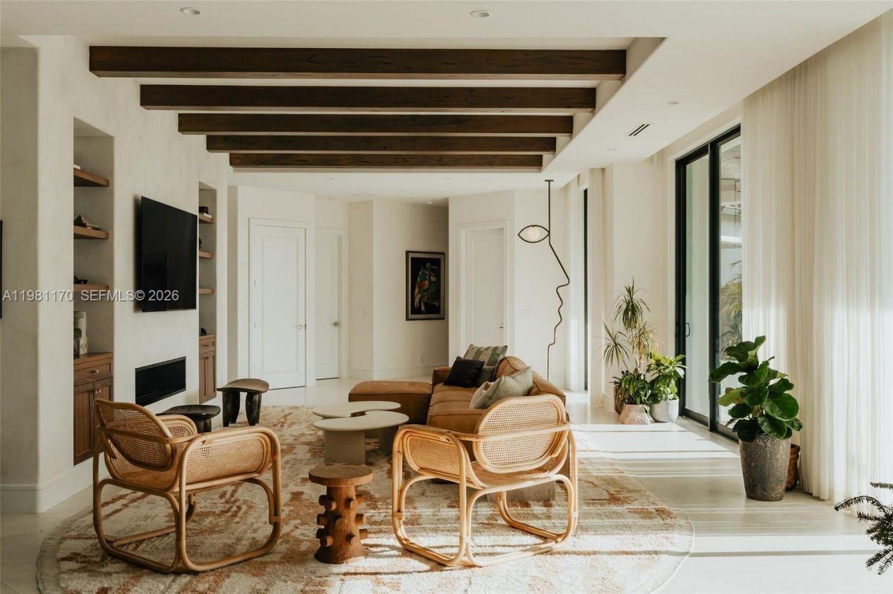 2300 NE 34th Ct, Lighthouse Point, FL 33064 Photo