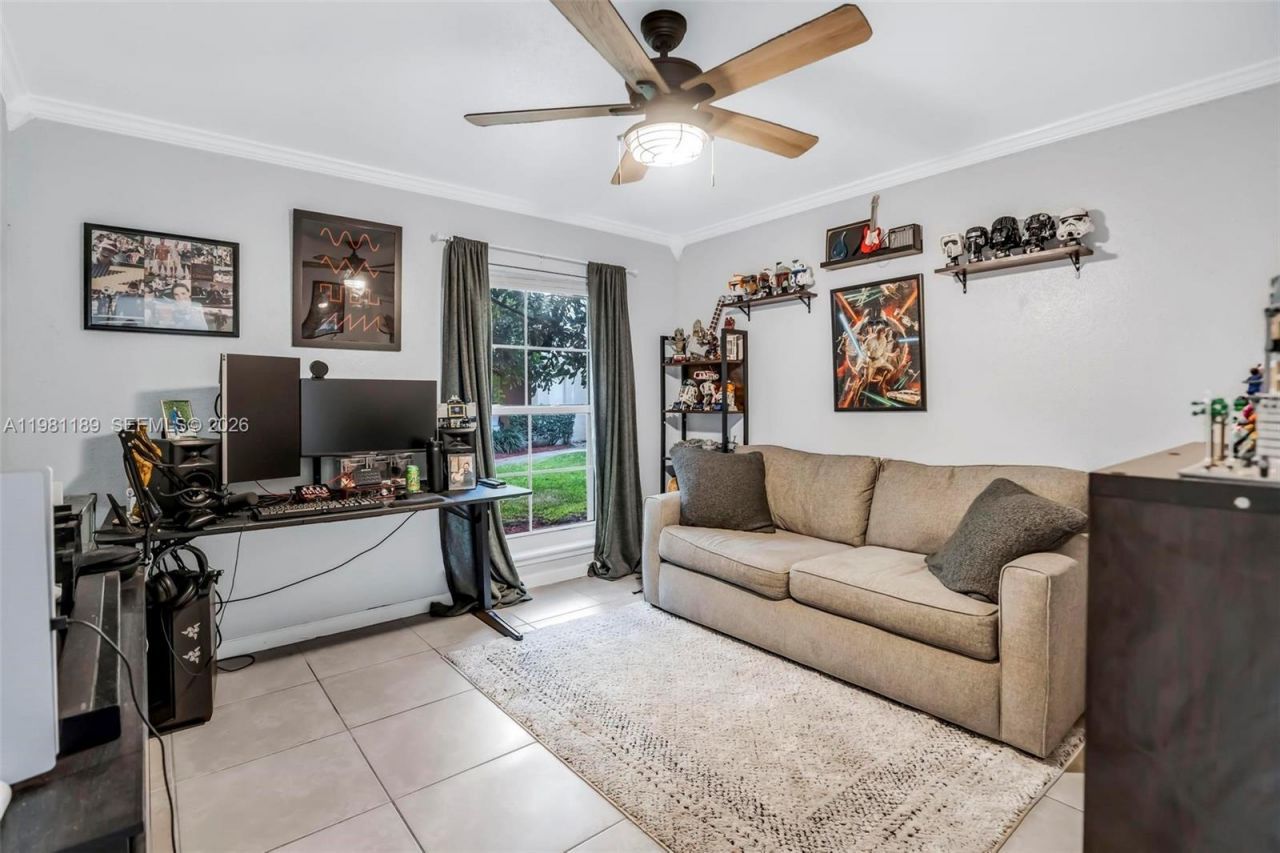 875 Riverside Dr, Unit 712, Coral Springs, FL 33071 Photo