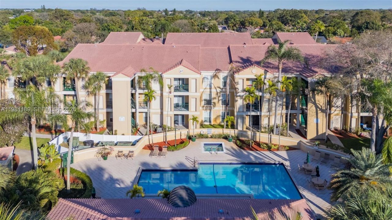 875 Riverside Dr, Unit 712, Coral Springs, FL 33071 Photo