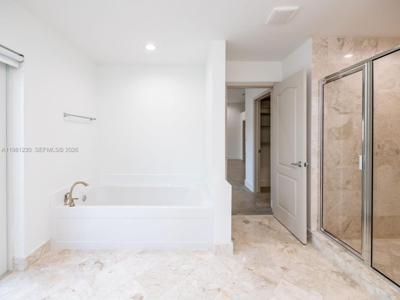 20729 NE 32nd Ave , Aventura, FL 33180 Photo