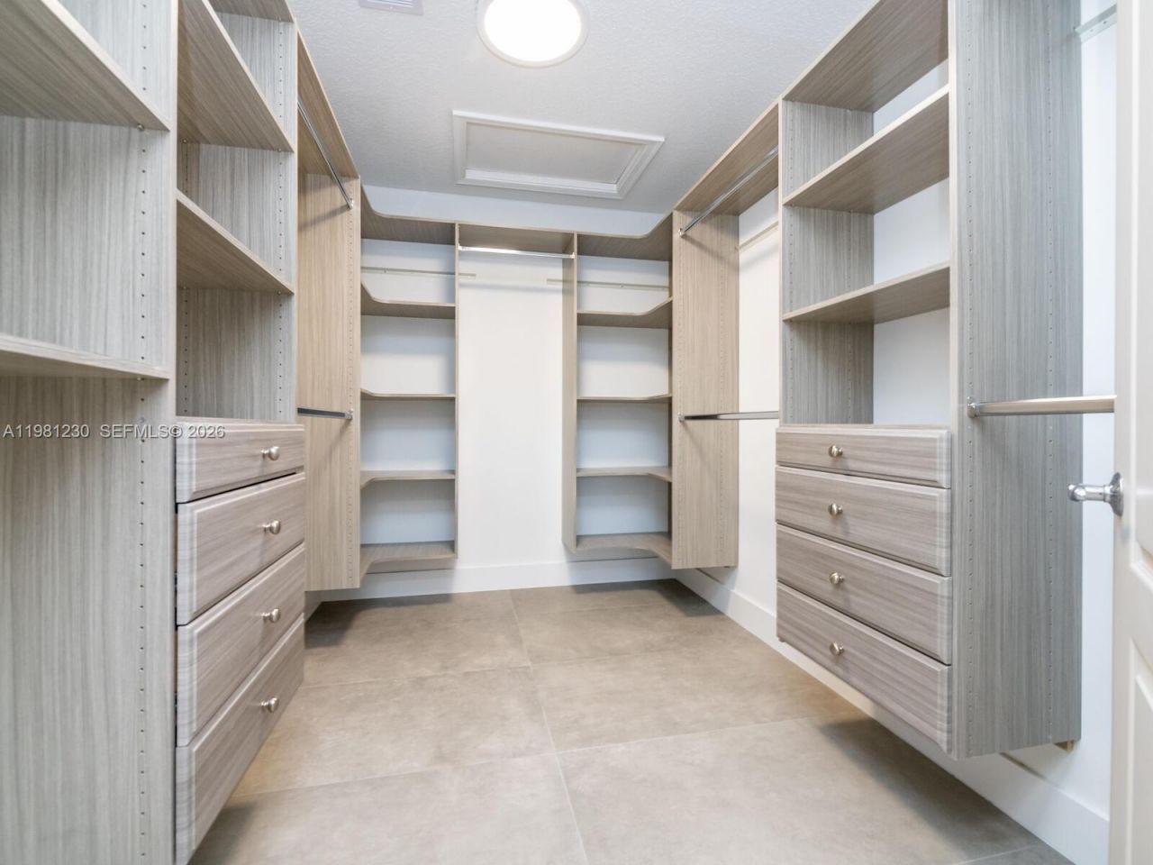 20729 NE 32nd Ave , Aventura, FL 33180 Photo