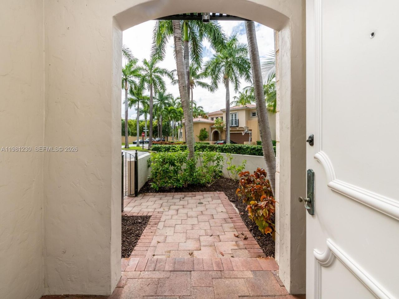 20729 NE 32nd Ave , Aventura, FL 33180 Photo