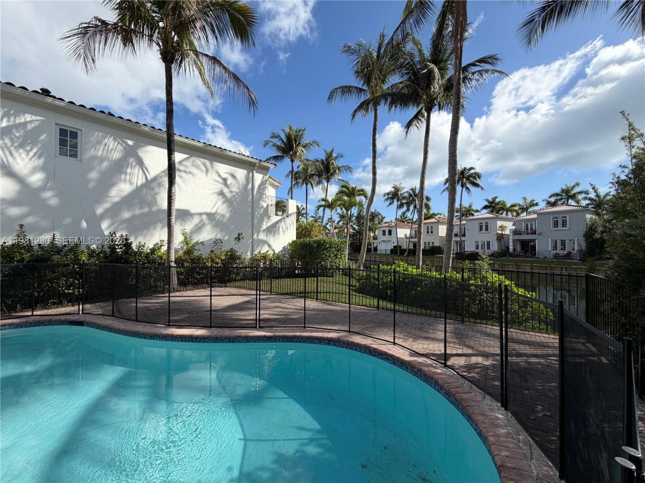 20729 NE 32nd Ave , Aventura, FL 33180 Photo