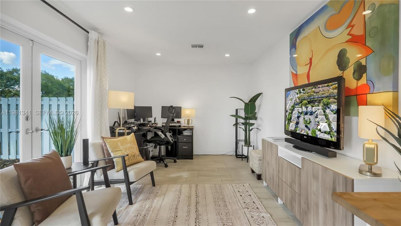 9913 NW 2nd St , Plantation, FL 33324 Photo