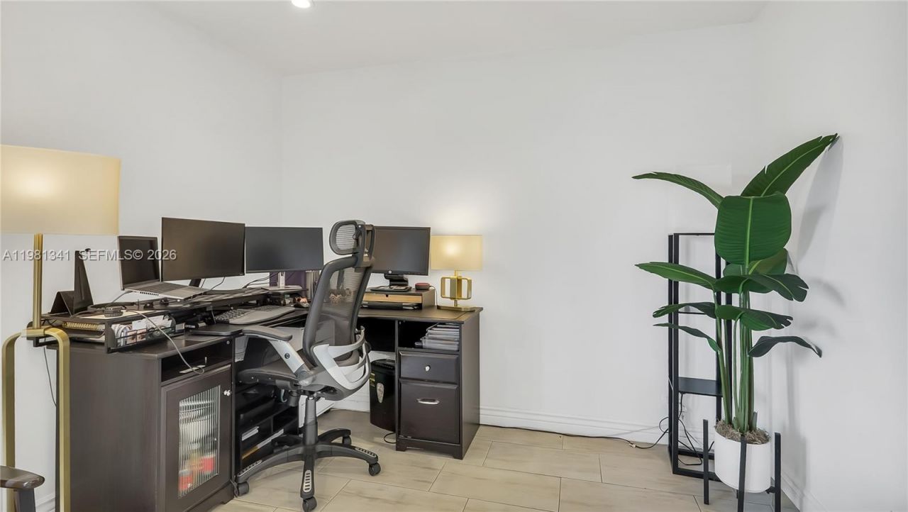 9913 NW 2nd St , Plantation, FL 33324 Photo