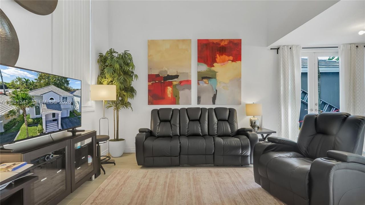 9913 NW 2nd St , Plantation, FL 33324 Photo