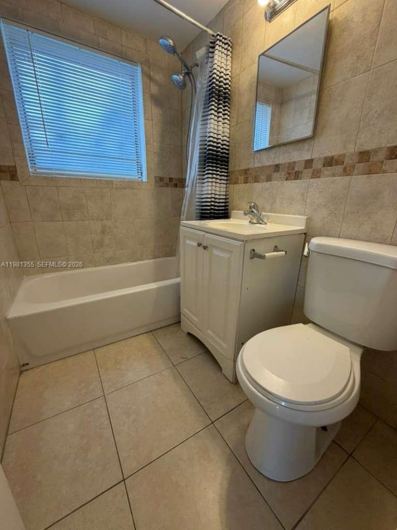 1565 SW 6th St, Unit 5, Miami, FL 33135 Photo