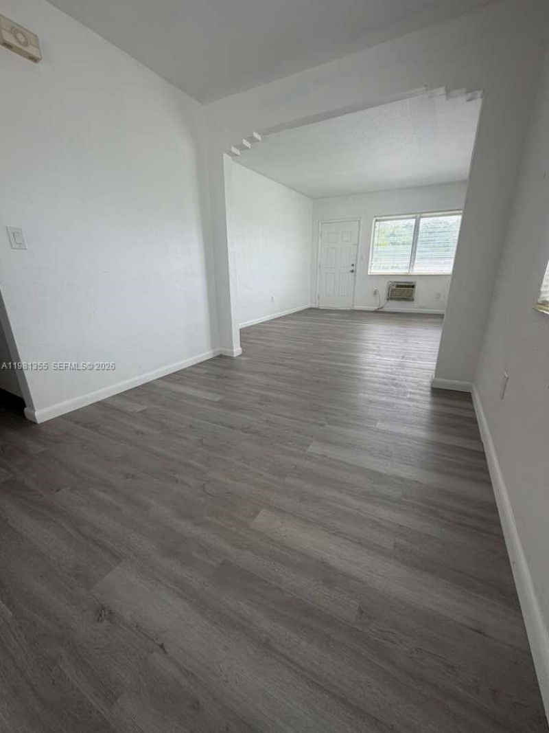 1565 SW 6th St, Unit 5, Miami, FL 33135 Photo