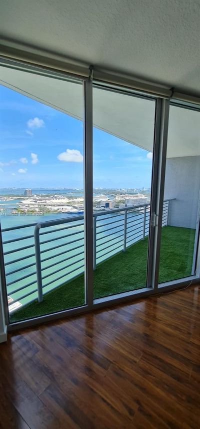 335 S Biscayne Blvd , Unit 3610, Miami, FL 33131 Photo