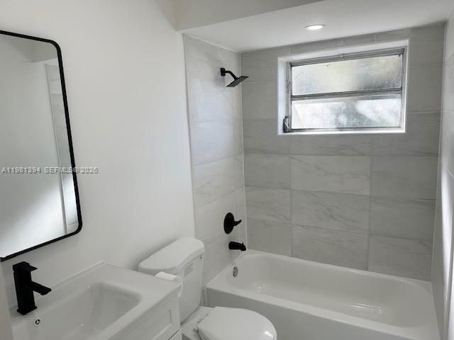890 SW 28th St, Unit 2, Fort Lauderdale, FL 33315 Photo