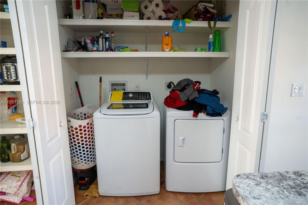 8520 NW 139th Ter , Unit 1607, Miami Lakes, FL 33016 Photo