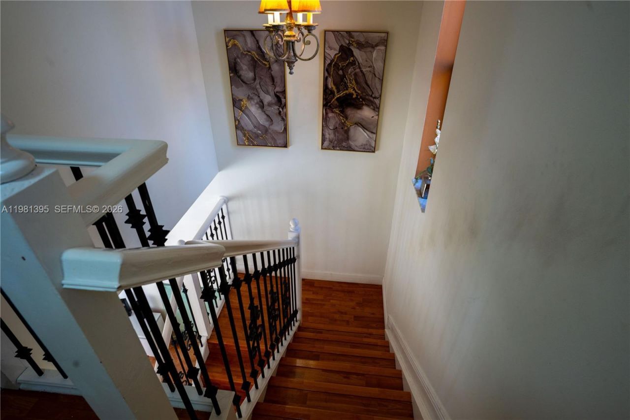 8520 NW 139th Ter, Unit 1607, Miami Lakes, FL 33016 Photo