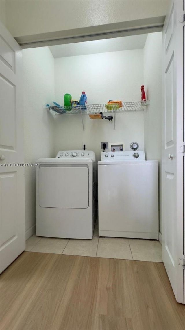 949 NE 42nd Ave , Homestead, FL 33033 Photo