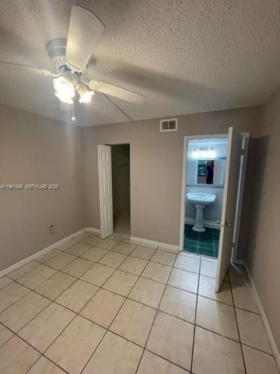 20810 NE 8th Ct , Unit 104-18, Miami, FL 33179 Photo