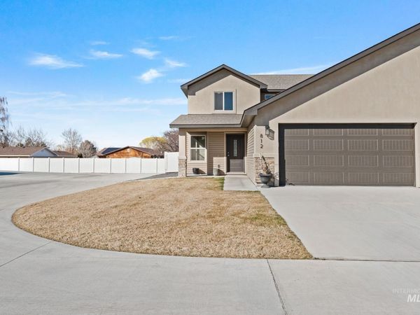 812 Jack Ave, Jerome, ID 83338