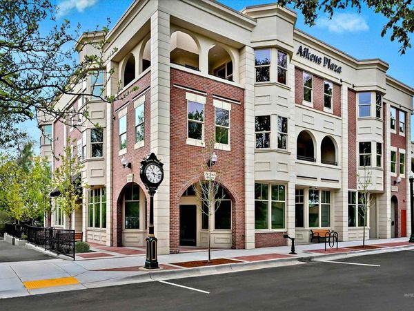 79 W Aikens Street, Unit 203, Eagle, ID 83616