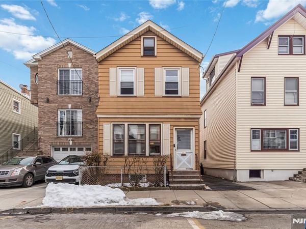 421 Central Avenue, HARRISON, NJ 07029