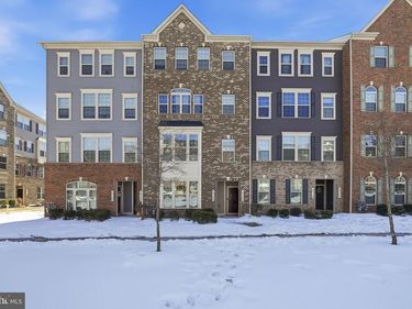 10123 DORSEY LANE, Unit 24, LANHAM, MD 20706