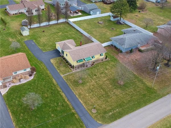 3022 Spring Garden Ave, New Castle, PA 16105