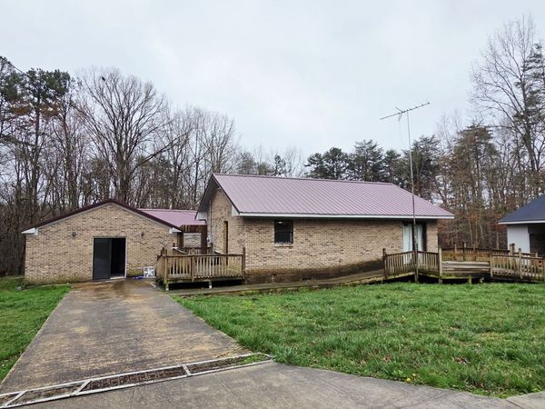 470 Caldwell Rd, Coalmont, TN 37313