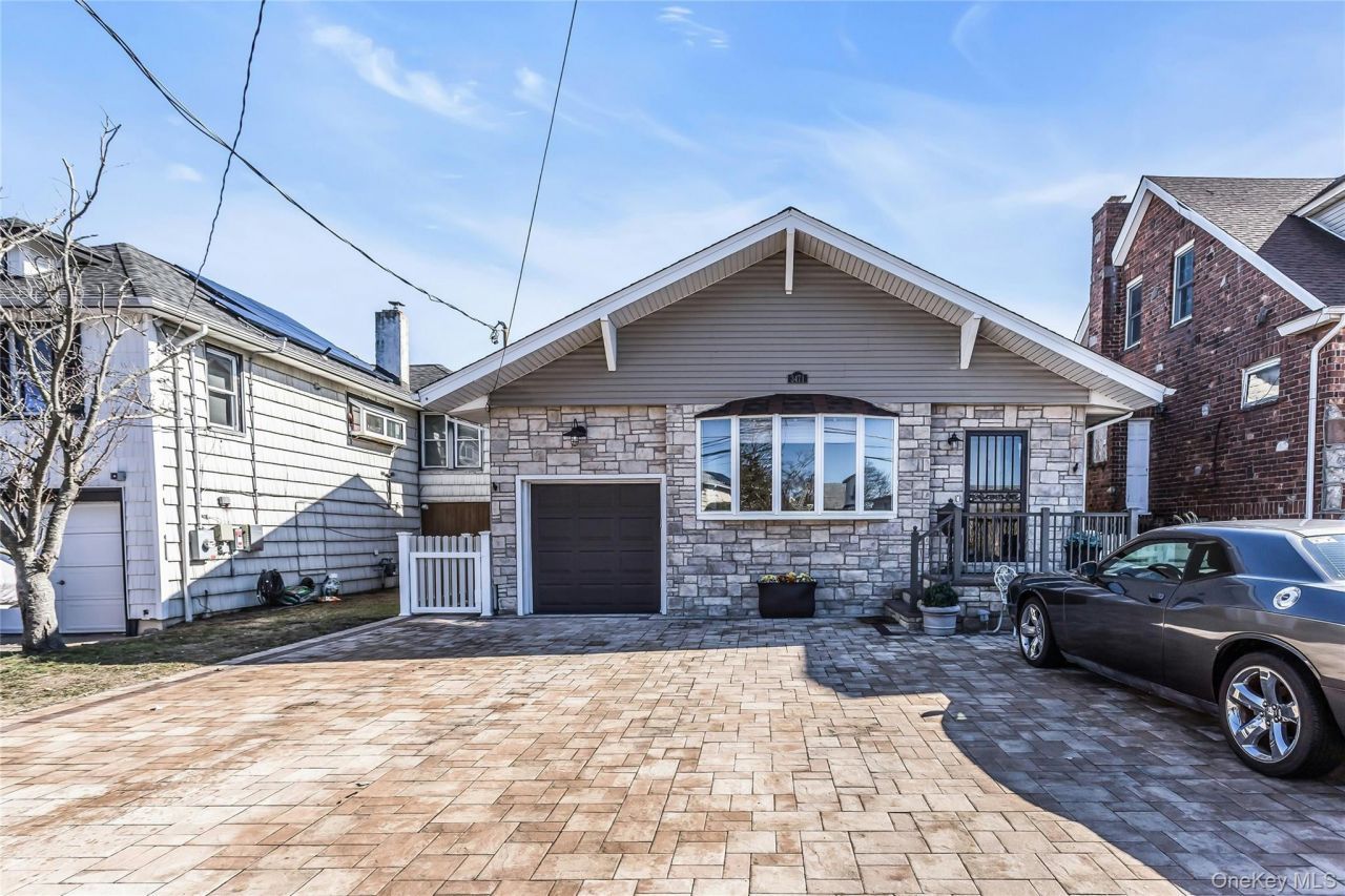 3471 Bay Front Drive, Baldwin, NY 11510 Main Photo