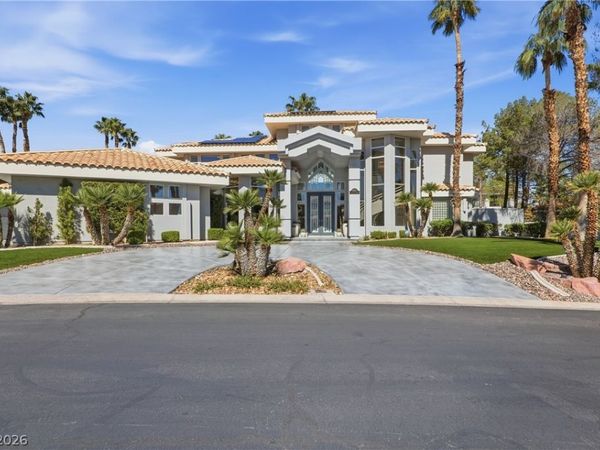 8632 Canyon View Drive , Las Vegas, NV 89117