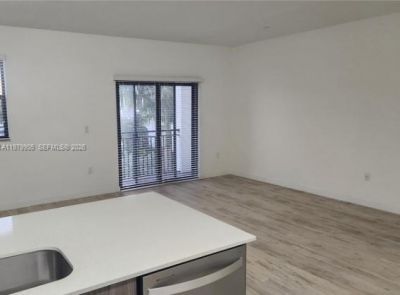 15650 SW 136th St, Unit 216, Miami, FL 33196 Photo