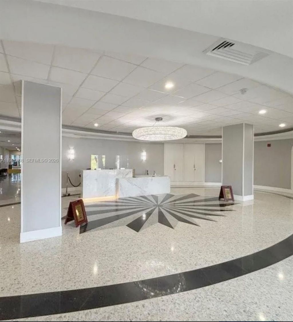 3140 S Ocean Dr , Unit 506, Hallandale Beach, FL 33009 Photo