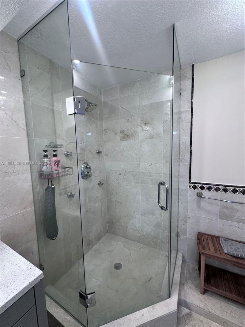 3140 S Ocean Dr , Unit 506, Hallandale Beach, FL 33009 Photo