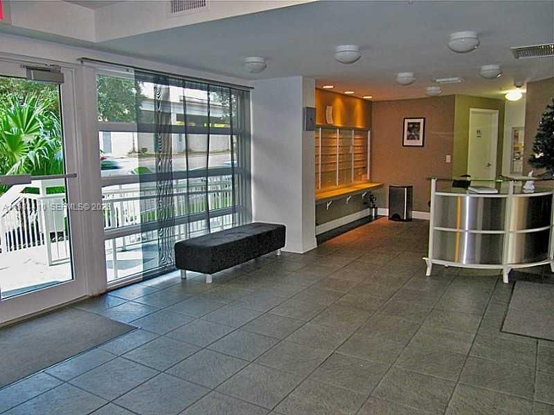 816 NW 11th St, Unit 1108, Miami, FL 33136 Photo