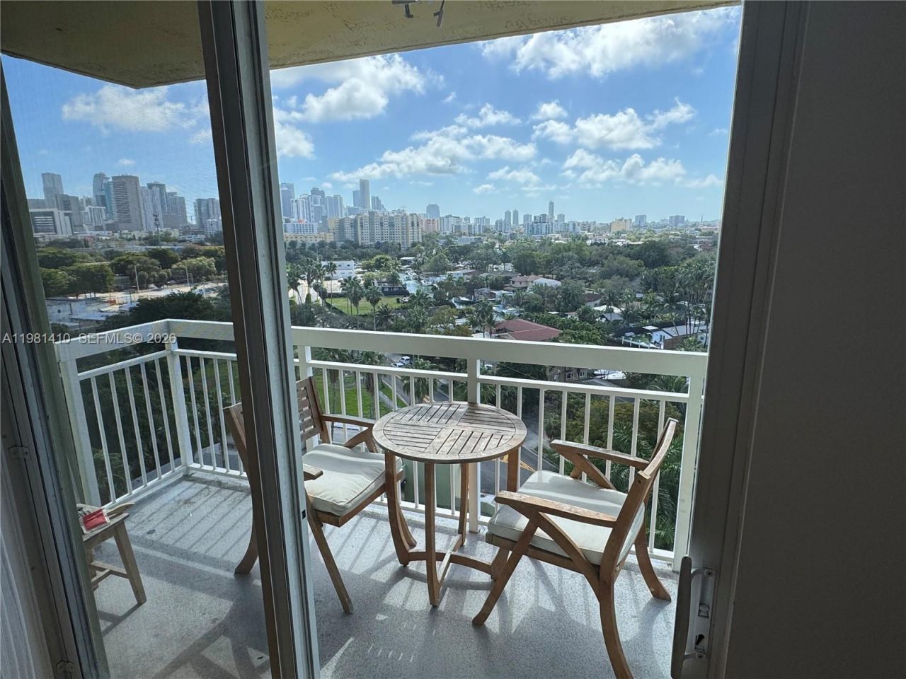 816 NW 11th St, Unit 1108, Miami, FL 33136 Photo