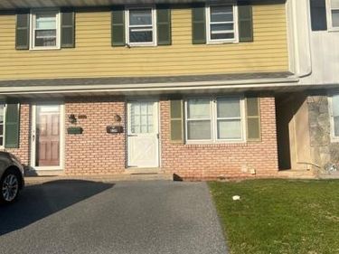 639 N LIME STREET, ELIZABETHTOWN, PA 17022