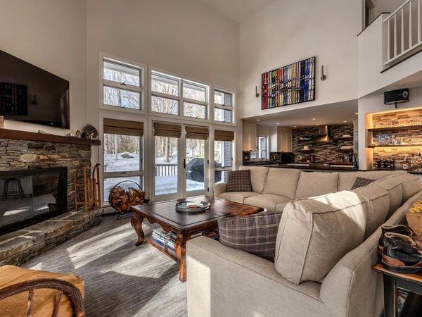 3 Linscott Road, Winhall, VT 05340